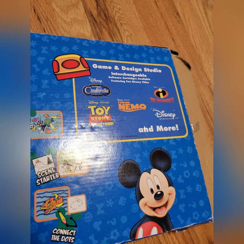 NWT Vintage Disney Dream Sketcher